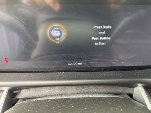 Used 2024 Jeep Wagoneer L Base image 3