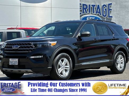 Certified 2023 Ford Explorer XLT w/ Equipment Group 202A image 8