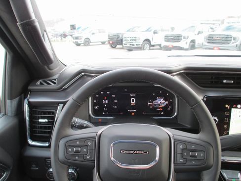 New 2026 GMC Sierra 2500 Denali Ultimate image 22