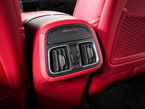 Certified 2022 Maserati Levante GT AWD/4WD image 20