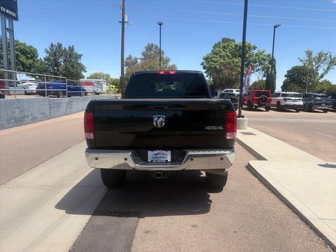 Used 2017 RAM 2500 Tradesman w/ Chrome Appearance Group AWD/4WD image 6
