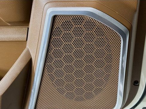 Used 2022 RAM 2500 Laramie w/ Protection Group image 18