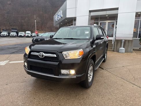 Used 2011 Toyota 4Runner Trail image 3
