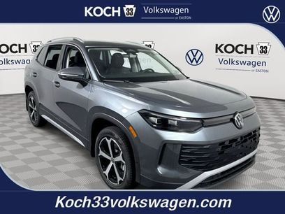 New 2025 Volkswagen Tiguan SE