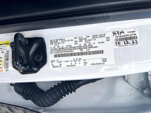 Used 2016 Ford F150 XLT image 28