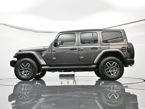 New 2026 Jeep Wrangler Unlimited Sahara image 42