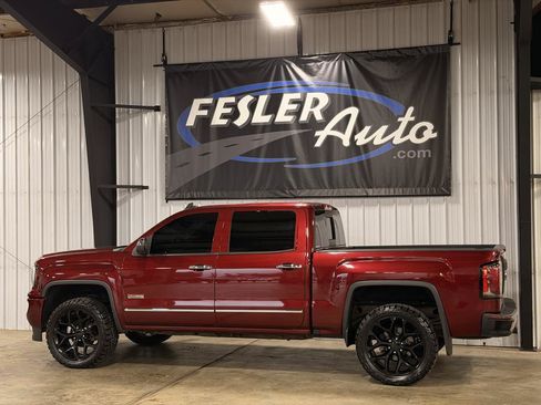 Used 2016 GMC Sierra 1500 SLT w/ All-Terrain Package AWD/4WD image 33