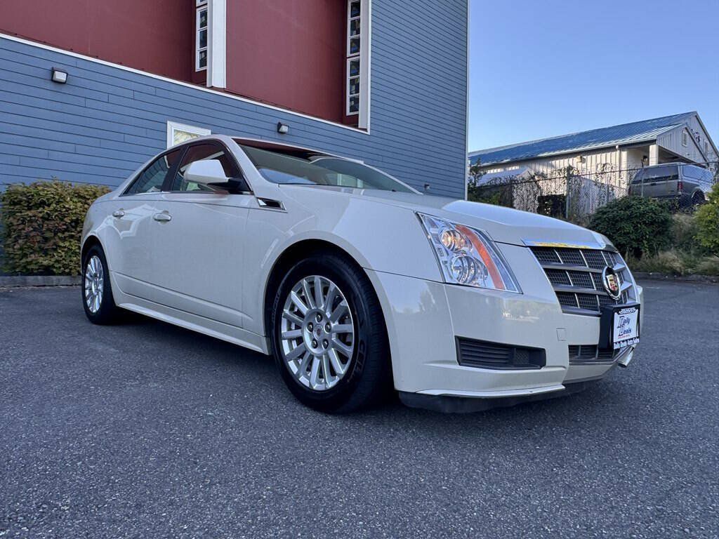 Used 2011 Cadillac CTS Luxury AWD/4WD image 7