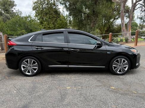 Used 2019 Hyundai Ioniq Limited w/ Ultimate Package 02 image 13