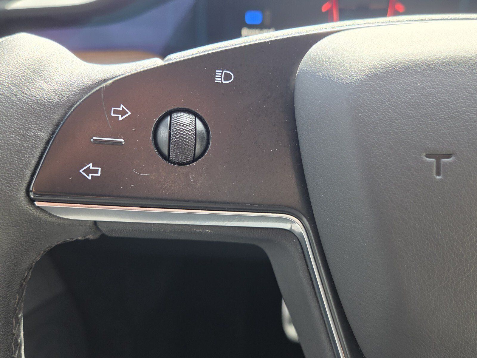 Used 2022 Tesla Model S AWD/4WD image 27