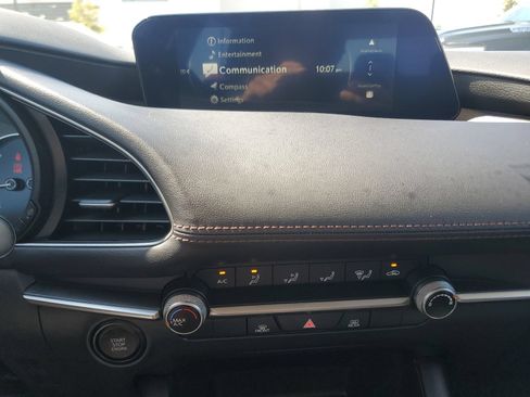 Used 2026 MAZDA MAZDA3 s FWD image 19