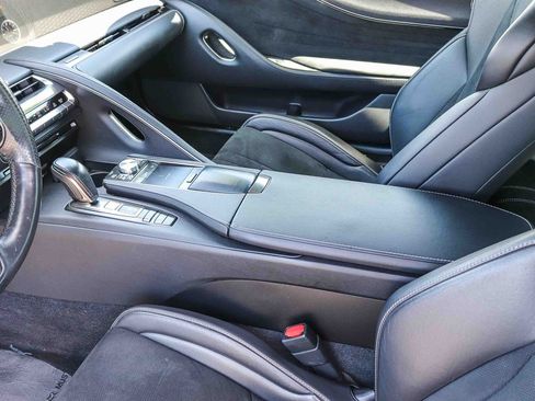 Used 2019 Lexus LC 500h w/ Sport Package RWD image 24