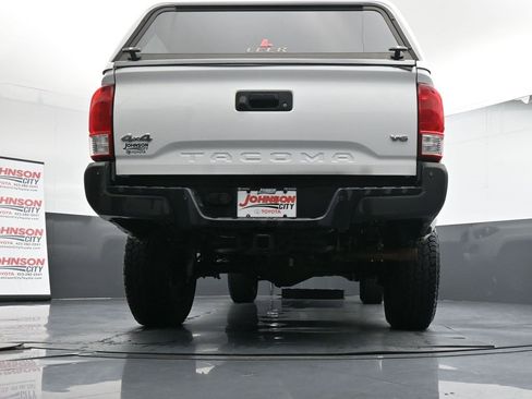 Used 2017 Toyota Tacoma SR5 w/ Tow Package image 37