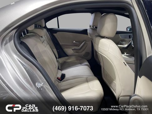 Used 2021 Mercedes-Benz A 220 image 31
