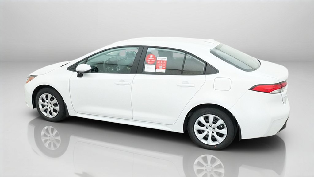New 2027 Toyota Corolla LE FWD image 7