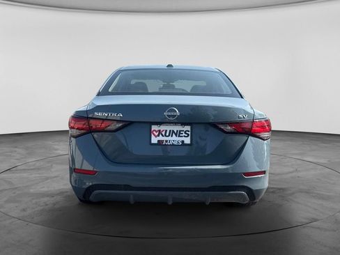Used 2024 Nissan Sentra SV FWD image 9