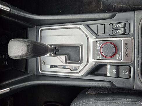 Used 2020 Subaru Forester Premium image 17