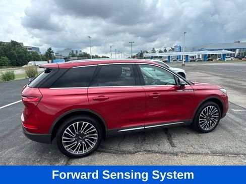 Used 2021 Lincoln Corsair Reserve w/ Equipment Group 201A AWD/4WD image 7