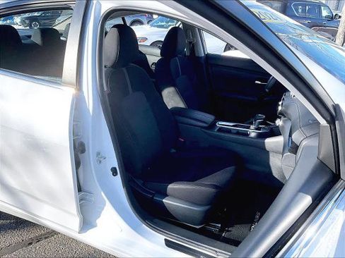 Certified 2024 Nissan Sentra SV w/ All-Weather Package image 11