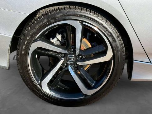 Used 2022 Honda Accord Sport image 7