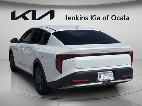 New 2026 Kia K4 FWD image 5
