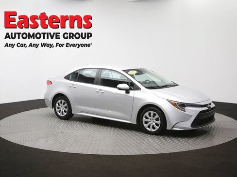 Used 2024 Toyota Corolla LE FWD image 43