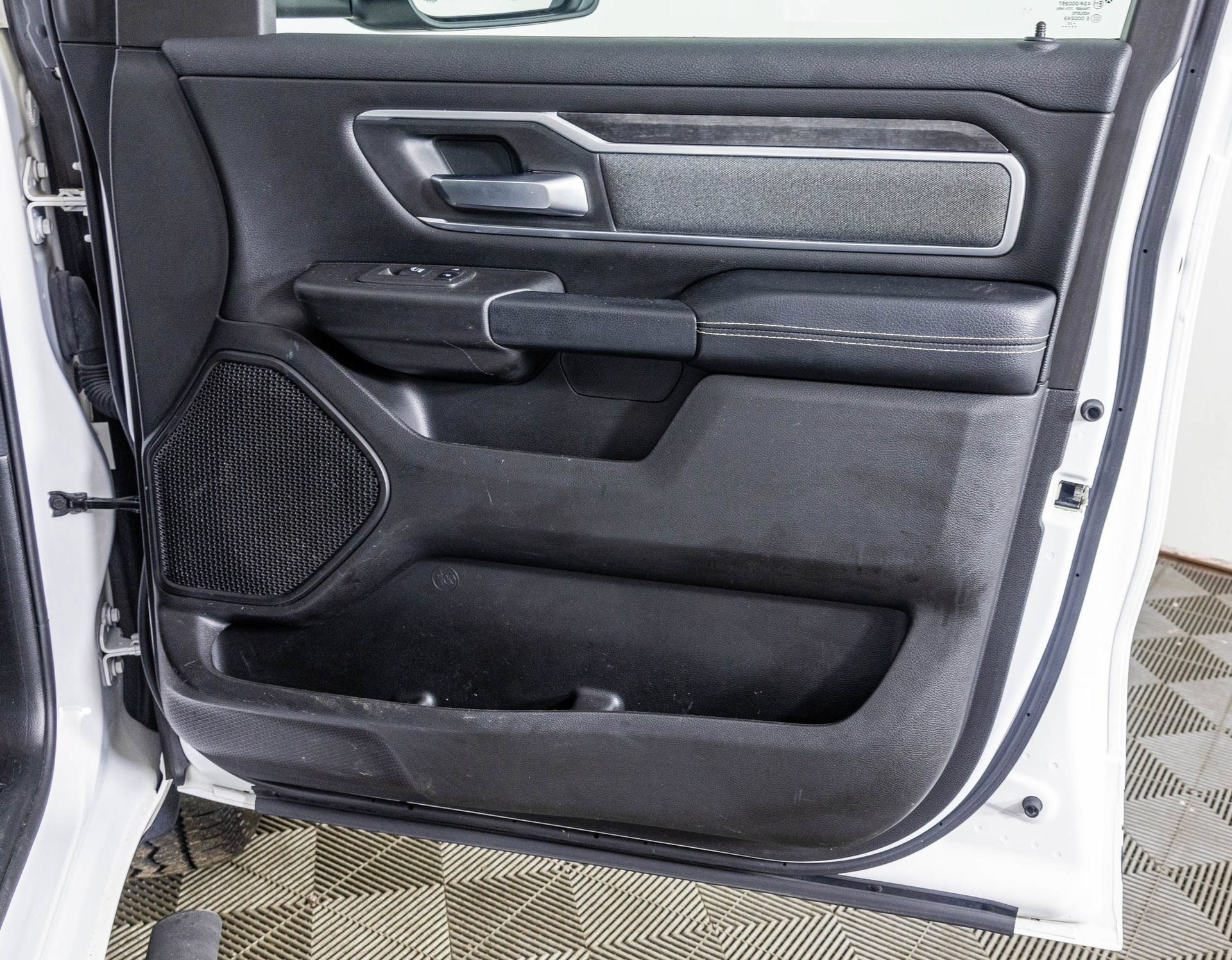 Used 2022 RAM 1500 Big Horn AWD/4WD image 50