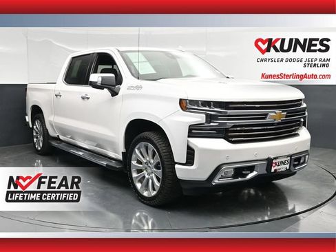 Used 2020 Chevrolet Silverado 1500 High Country w/ Technology Package AWD/4WD image 1