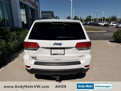 Used 2015 Jeep Grand Cherokee Laredo w/ Quick Order Package 23E AWD/4WD image 9