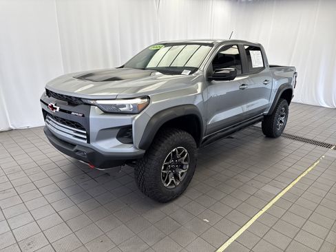 Used 2024 Chevrolet Colorado ZR2 w/ ZR2 Convenience Package III image 1