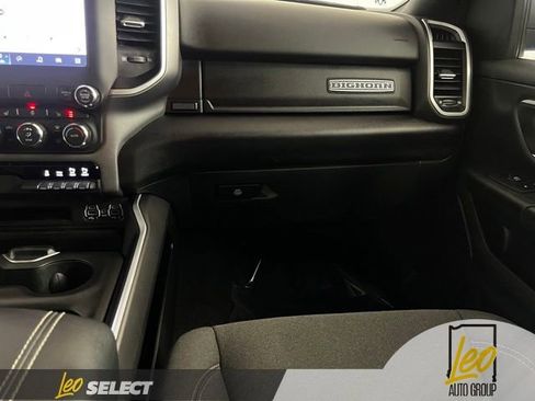 Used 2022 RAM 1500 Big Horn AWD/4WD image 18