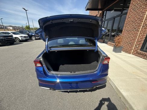 Used 2023 Kia K5 GT-Line image 11