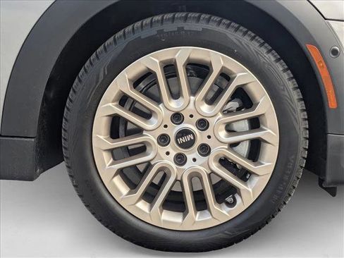 Certified 2025 MINI Cooper S image 22