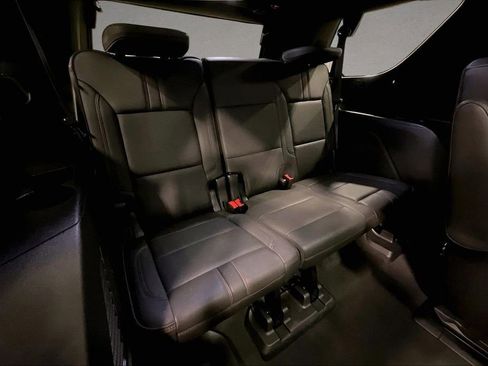 Used 2021 Chevrolet Tahoe RST w/ Luxury Package AWD/4WD image 26