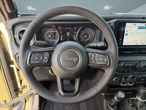 New 2026 Jeep Gladiator Sport AWD/4WD image 21