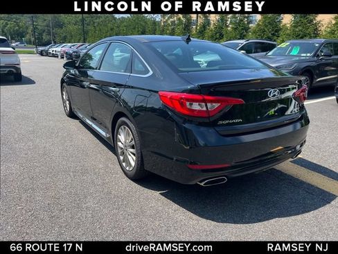 Used 2015 Hyundai Sonata Limited w/ Option Group 06 FWD image 3