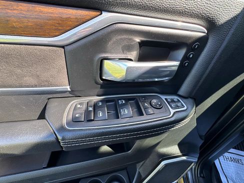 Used 2023 RAM 3500 Laramie AWD/4WD image 28