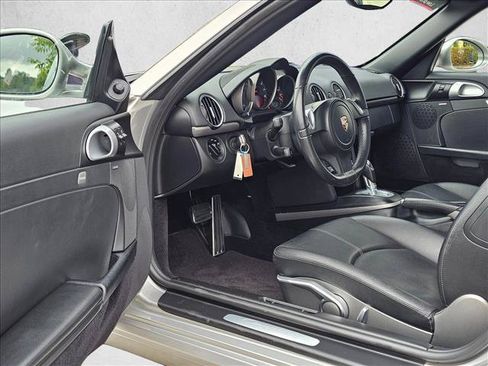 Used 2011 Porsche Cayman RWD image 14