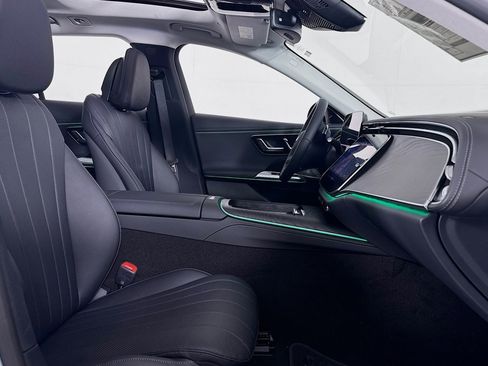 New 2025 Mercedes-Benz E 450 4MATIC All-Terrain Wagon image 6