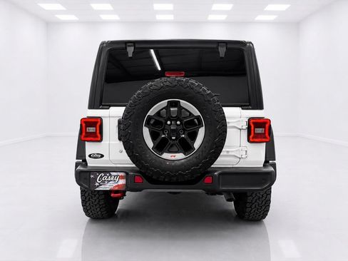Used 2018 Jeep Wrangler Unlimited Rubicon w/ Safety Group AWD/4WD image 11