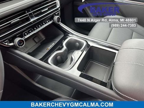 New 2026 Chevrolet Traverse LT w/ Sun and Wheel Package image 23