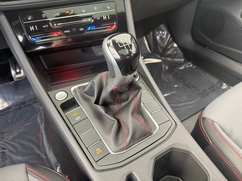 New 2026 Volkswagen Jetta GLI Autobahn FWD image 29