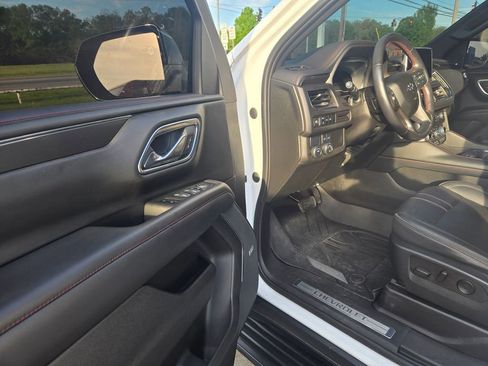 Used 2023 Chevrolet Tahoe RST RWD image 6