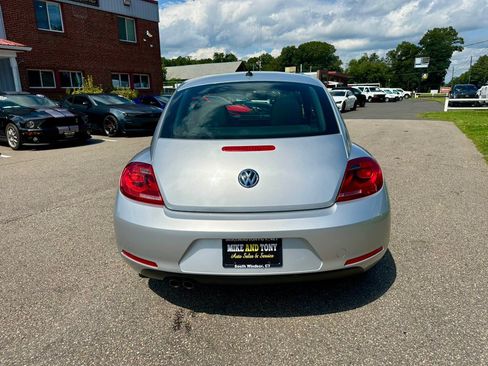 Used 2014 Volkswagen Beetle 1.8T FWD image 5