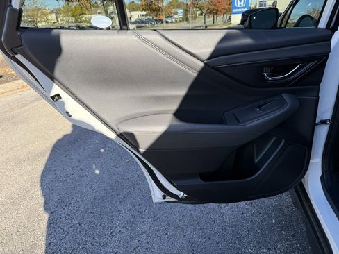 Used 2022 Subaru Outback Wilderness w/ Wilderness Package image 32