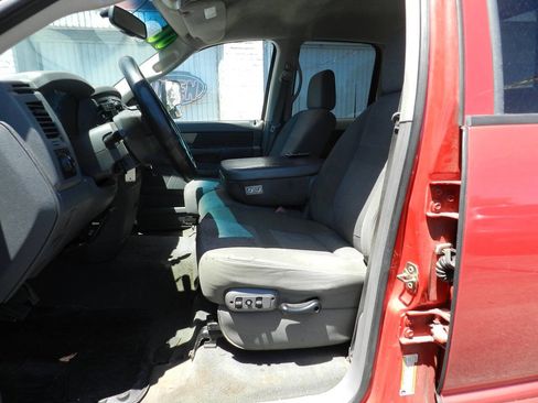 Used 2006 Dodge Ram 3500 Truck SLT AWD/4WD image 2