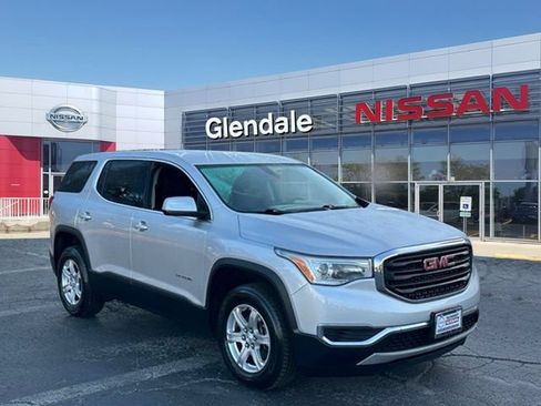 Used 2018 GMC Acadia SLE FWD image 3