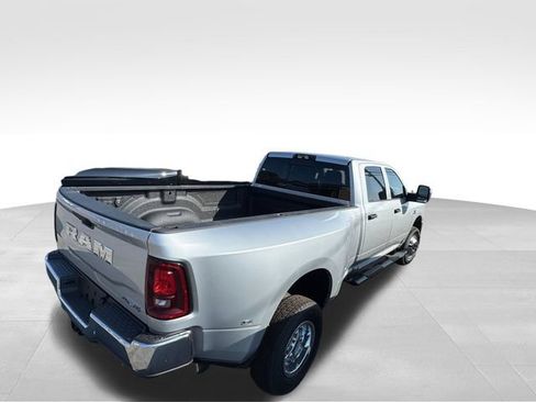 New 2026 RAM 3500 Tradesman AWD/4WD image 6