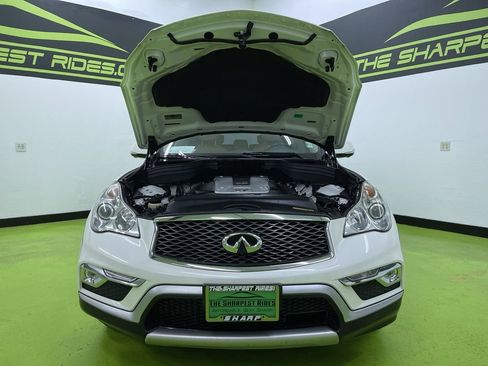 Used 2016 INFINITI QX50 2WD w/ Technology Package image 4