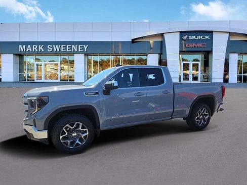 Used 2025 GMC Sierra 1500 SLE w/ Preferred Package AWD/4WD image 26